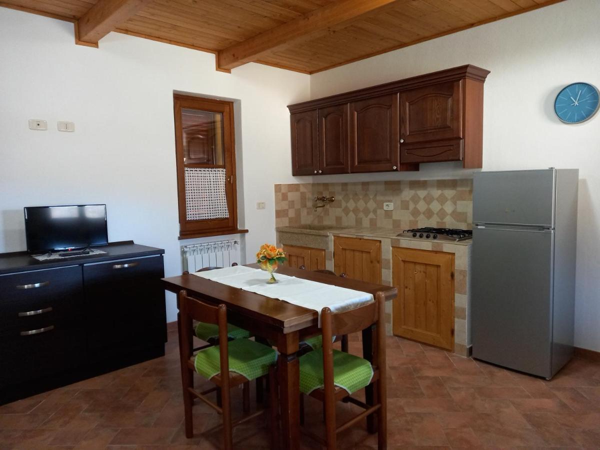 Casa Vacanze La Venarella Сорано Номер фото